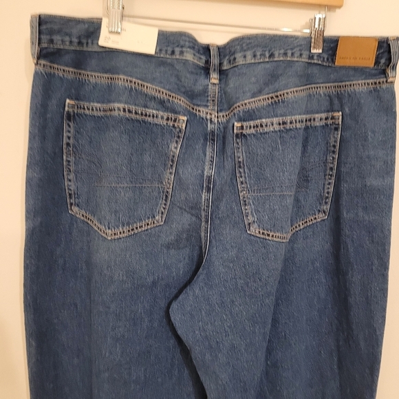 NWT American Eagle Low-Rise baggy flare jeans size 20 regular - Picture 9 of 16